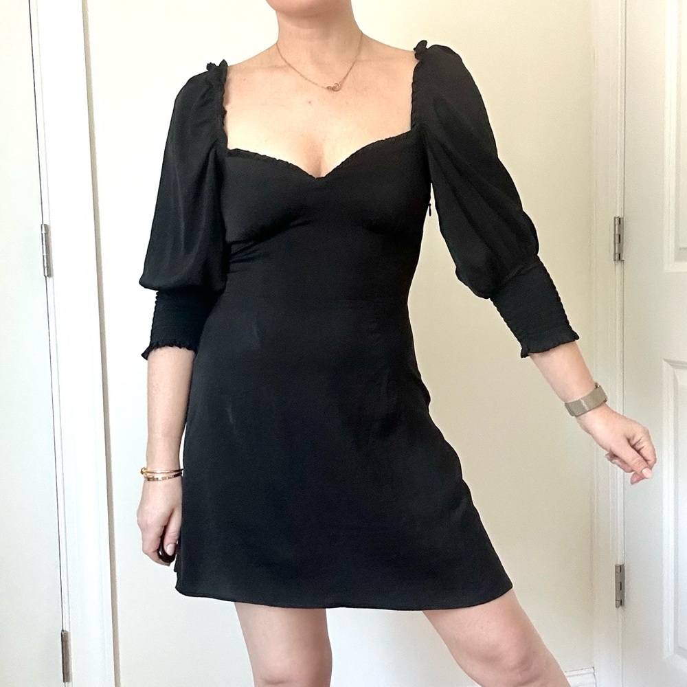 Sweetheart Neck Mini Black Dress - Picture 3 of 10